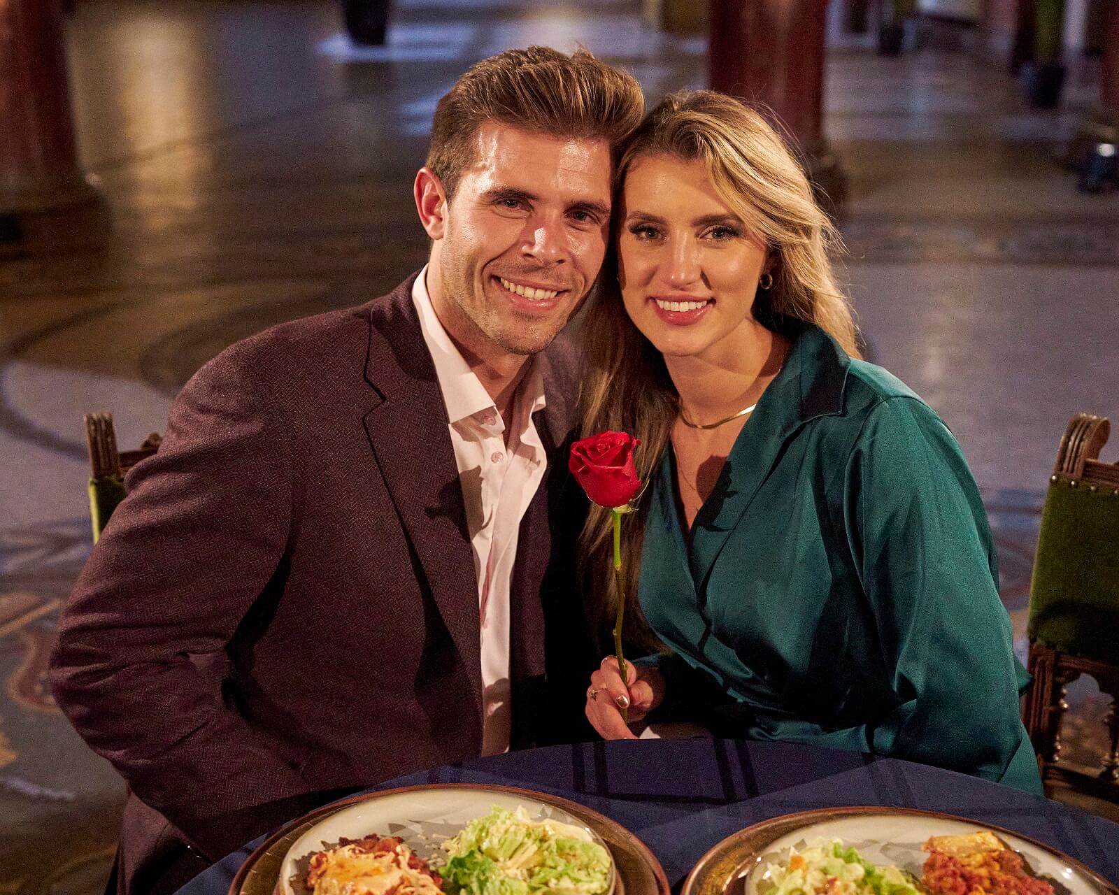 'The Bachelor': Zach and Kaity's Zodiac Signs Make Them an Opposites ...