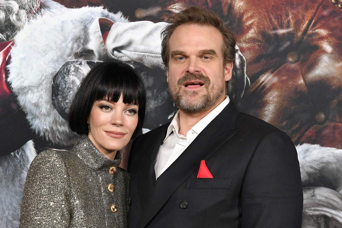 David Harbour and Lily Allen’s House Features a Finnish Sauna and a Parisian Bathroom with a Fridge