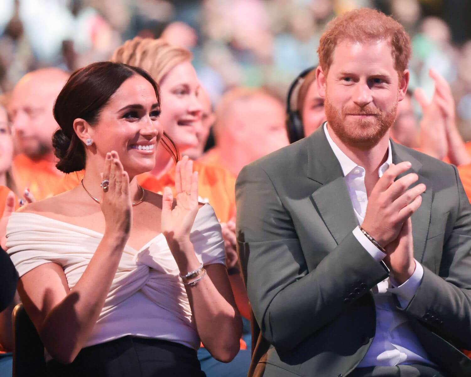 Pr Expert Says Prince Harry And Meghan Markle Face Damned If You Do Damned If You Don T