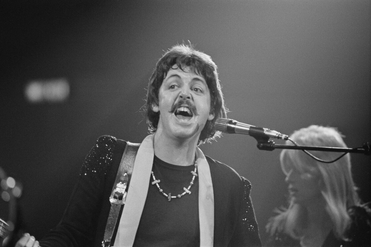The 5 Best Songs Paul McCartney Wrote for the Wings Album ‘Red Rose ...