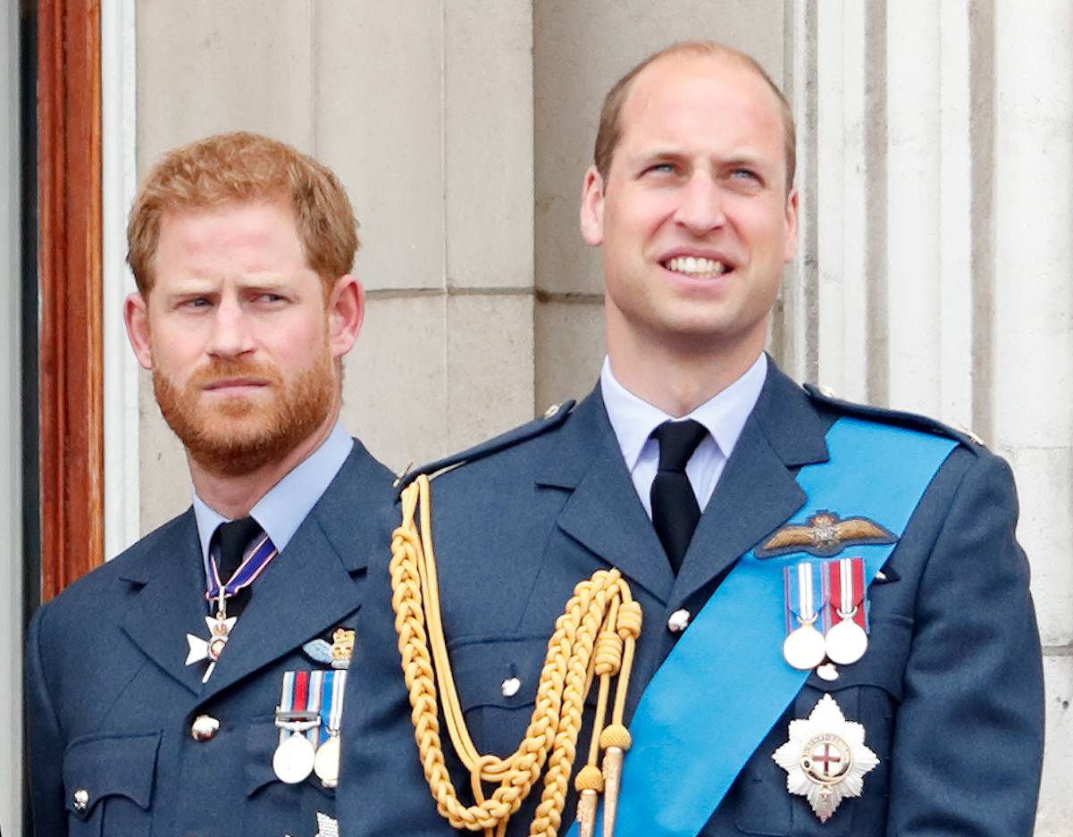 Prince Harry gives side eye to Prince William on Buckingham Palace balcony