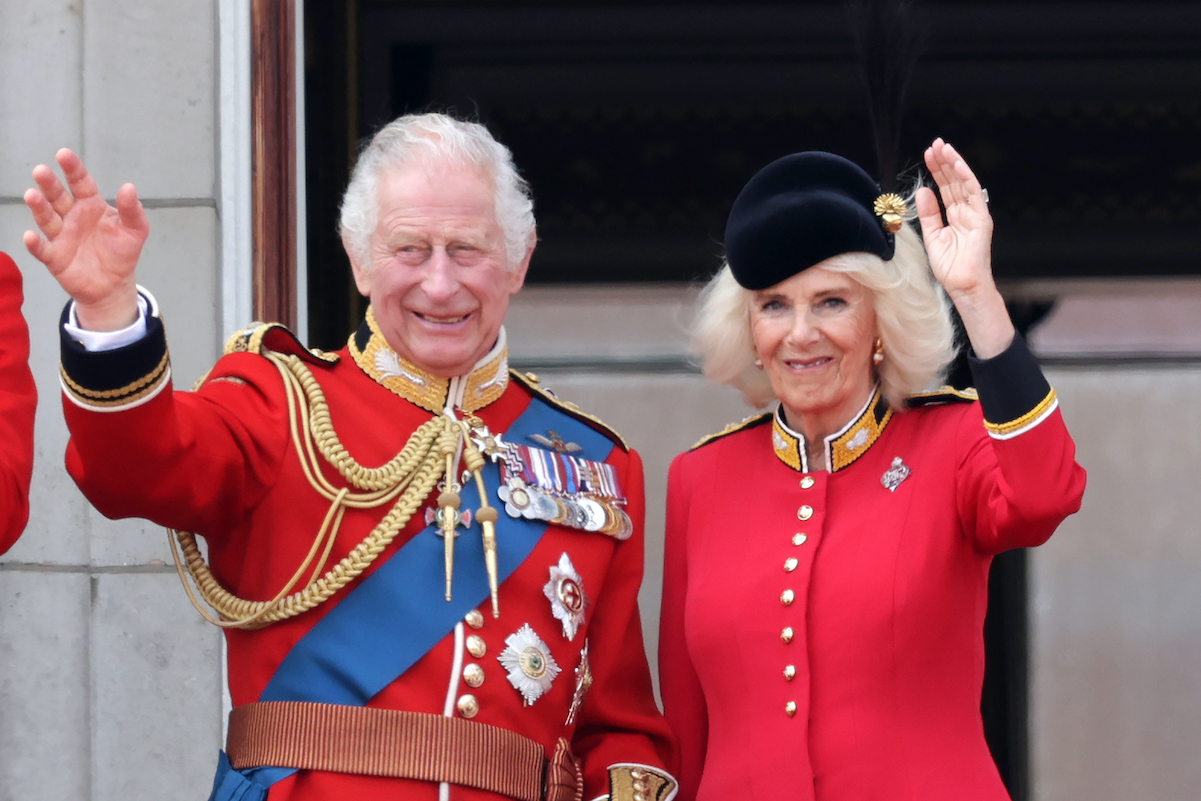 Lip Reader Reveals The 3 Words King Charles Said To Queen Camilla On The Balcony At Trooping The 6098