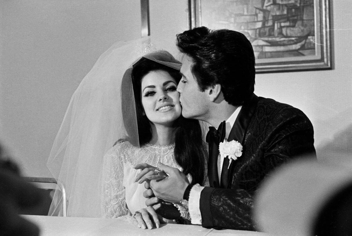 Priscilla Presley Took Sleeping Pills After Elvis Blatantly Ignored Her ...