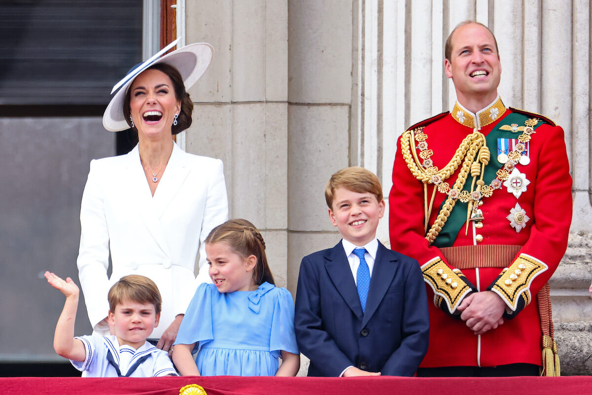 Kate Middleton and Prince William with Prince Louis, Princess Charlotte, and Prince George
