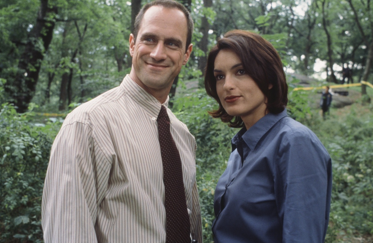Photo of smiling Stabler and Benson in 'Law & Order: SVU' Season 1