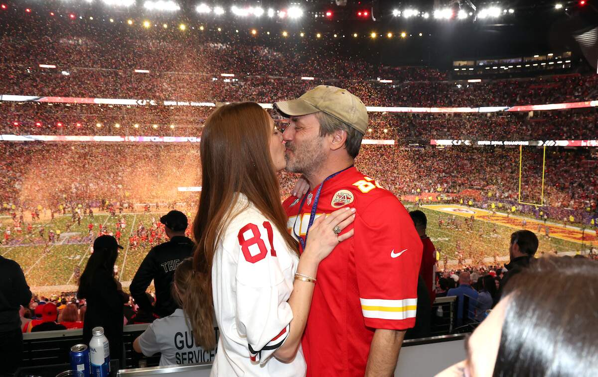 Anna Osceola and Jon Hamm kiss as confetti rains down on the Chiefs at Super Bowl LVIII