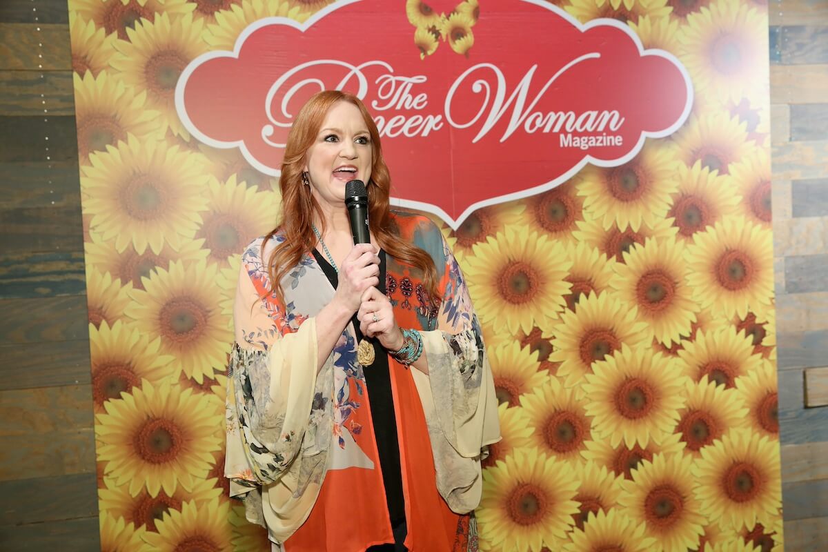The Pioneer Woman' Star Ree Drummond's Summer Clothing Line Receives Harsh  Criticism from Fans