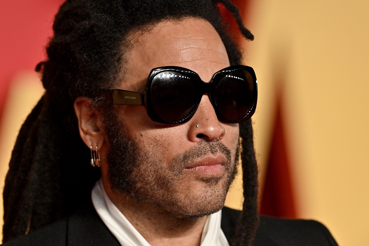 Lenny Kravitz attends the 2024 Vanity Fair Oscar Party hosted by Radhika Jones at Wallis Annenberg Center for the Performing Arts on March 10, 2024 in Beverly Hills, California