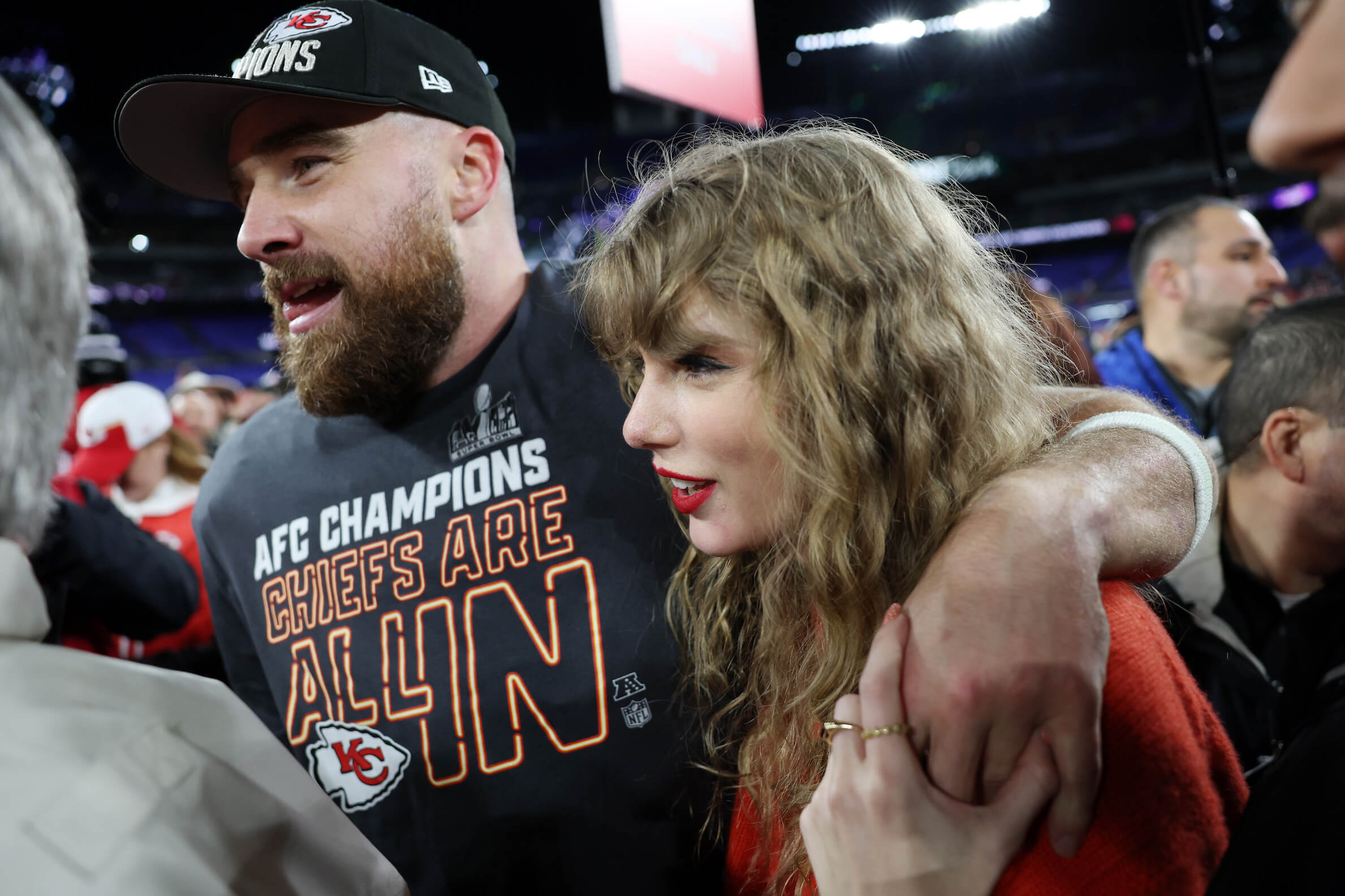 Travis Kelce to Join Taylor Swift in 4 Million Cottage During ‘The