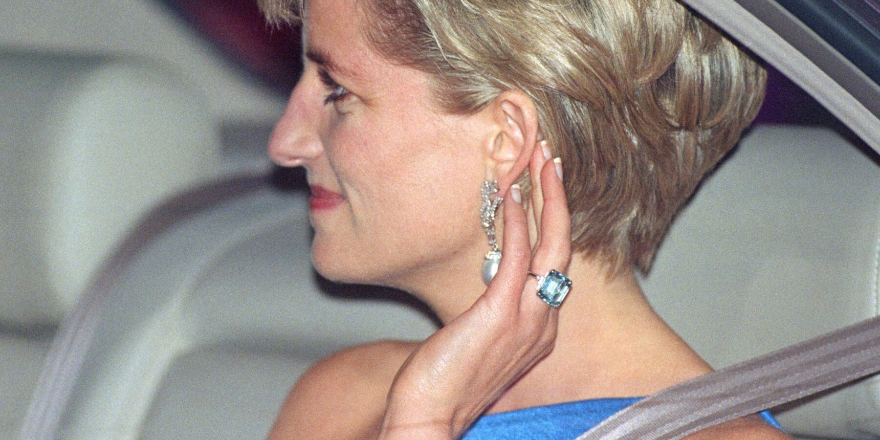 Princess Diana's Mammoth Divorce Ring Is on Another Royal Finger: Who's ...