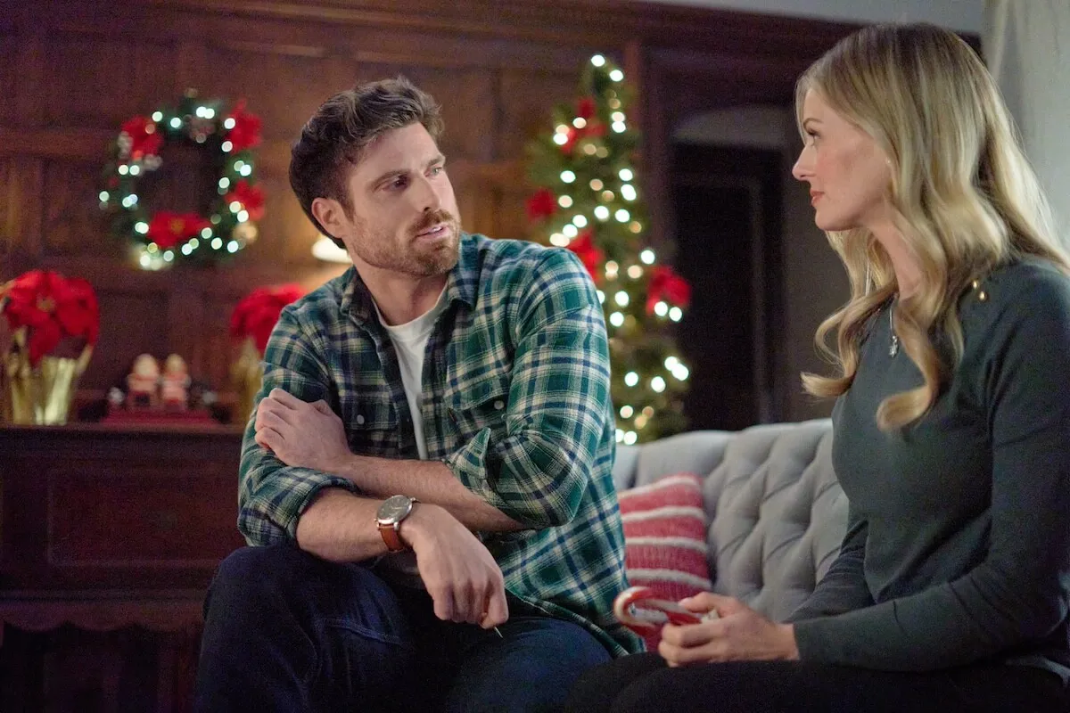 Hallmark's Christmas In July 2024 Schedule Includes Movies With Rachael