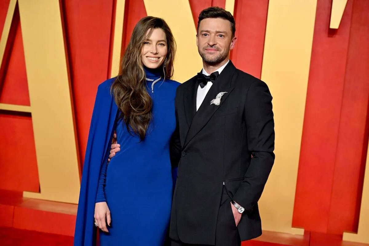 Married couple Jessica Biel and Justin Timberlake pose for photos on the Vanity Fair red carpet