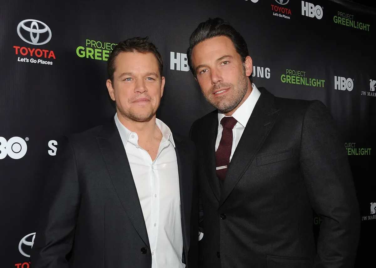 Ben Affleck and Matt Damon posing at the premiere of 'Project Greenlight'.
