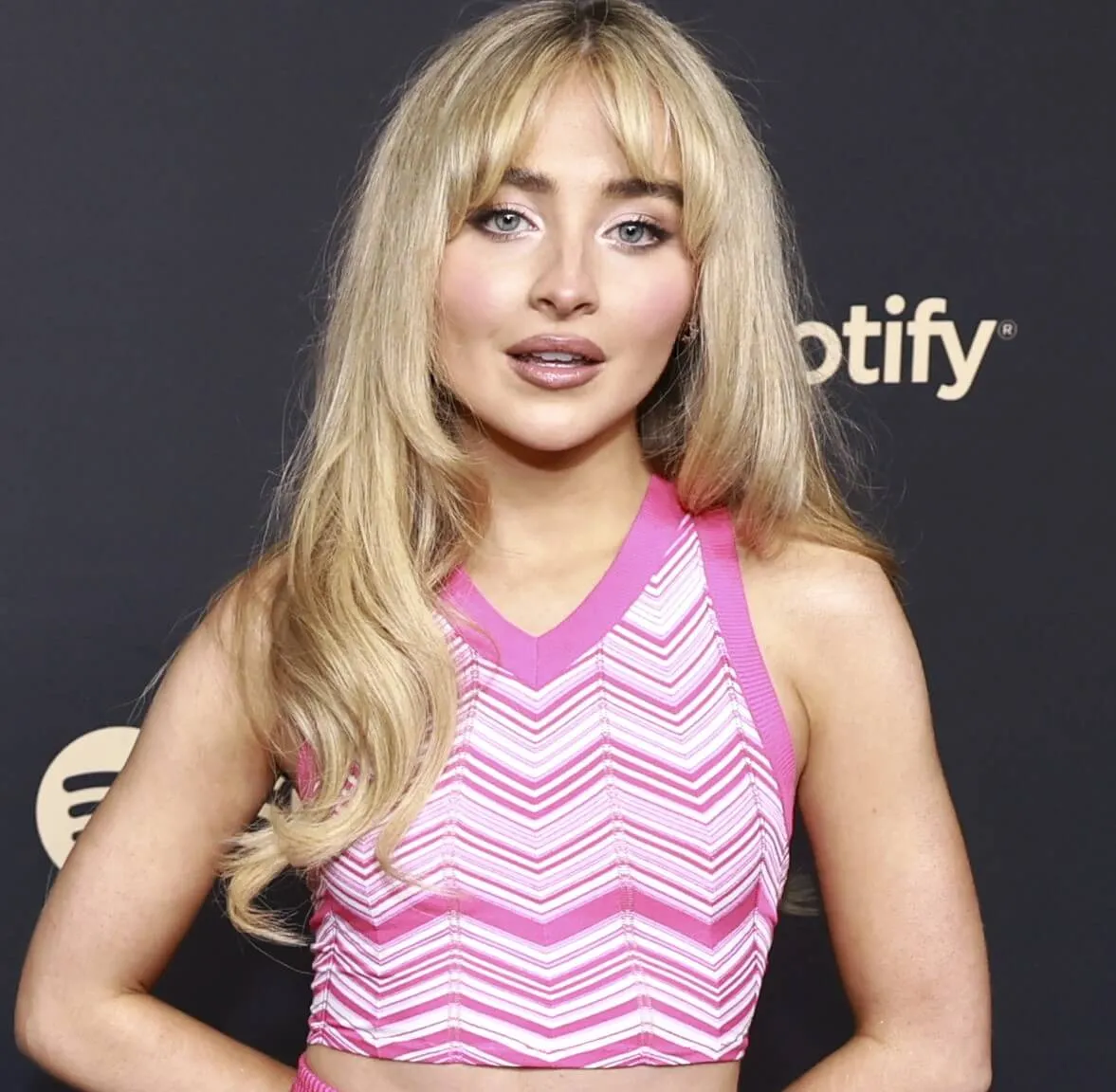 Sabrina Carpenter Reacted to the 'Feather' Controversy With a ...