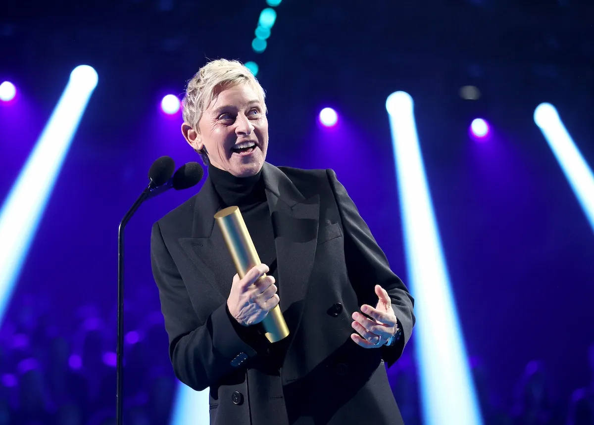 Ellen DeGeneres holding her People's Choice Award