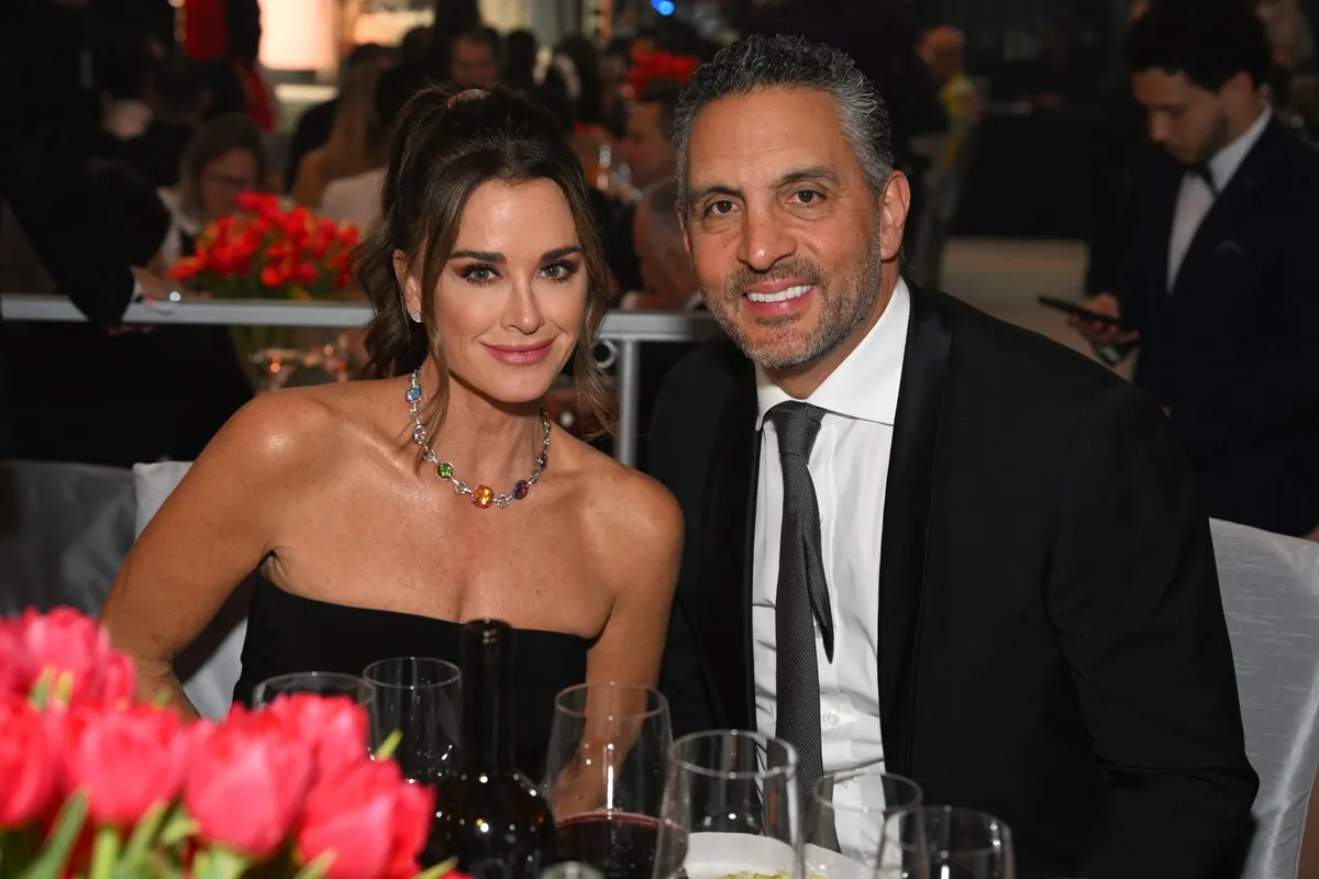 Kyle Richards and Mauricio Umansky attend the Elton John AIDS Foundation's 31st Annual Academy Awards Viewing Party on March 12, 2023 in West Hollywood, California.