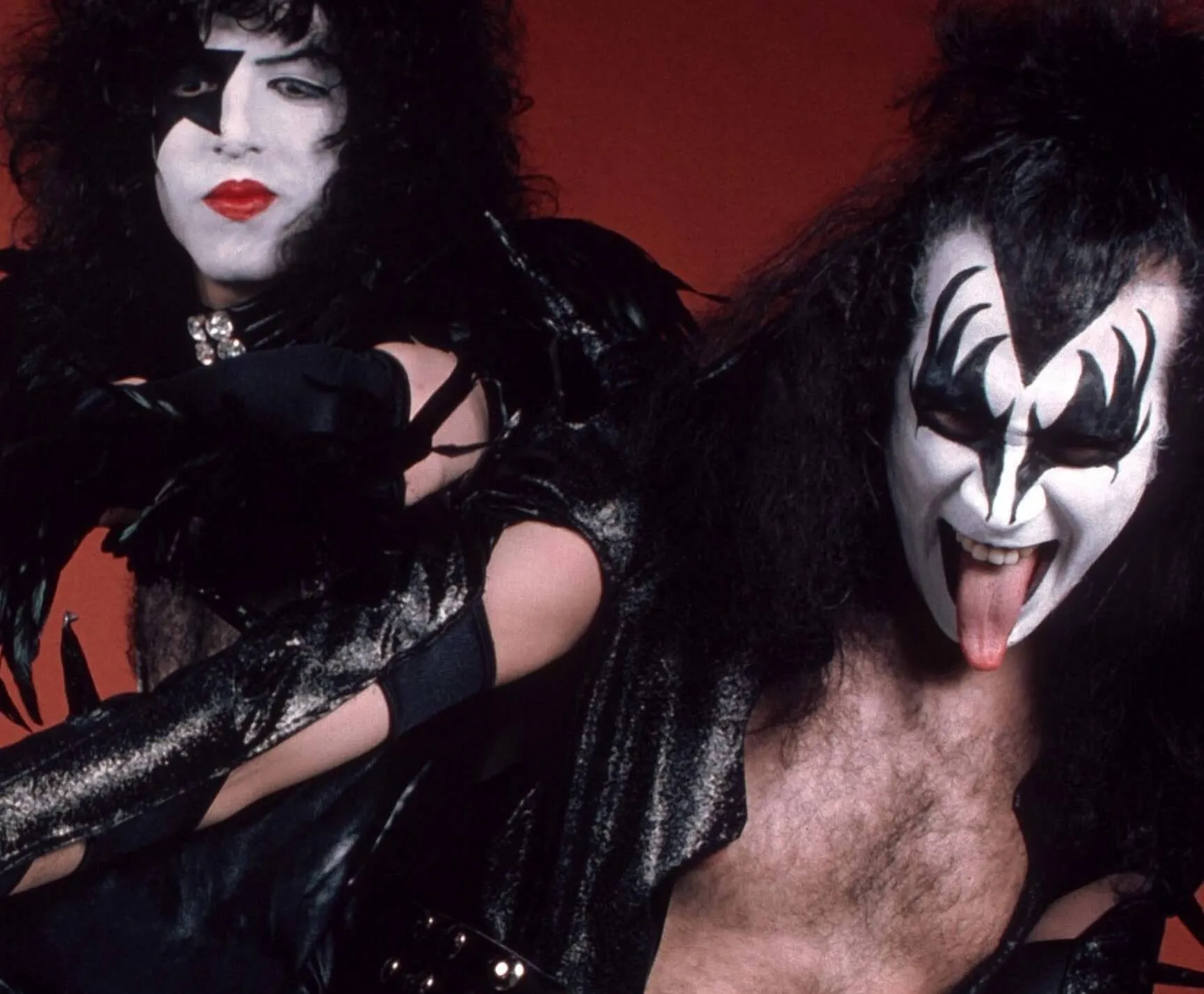 Paul Stanley and Gene Simmons of Kiss wearing makeup