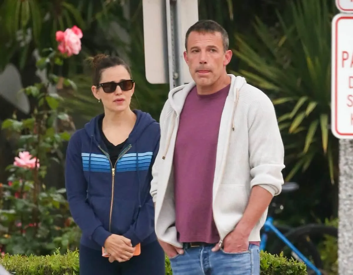 Jennifer Garner and Ben Affleck are seen out in Los Angeles