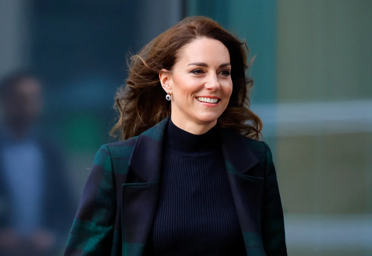 Kate Middleton arrives for a visit to Royal Liverpool University Hospital