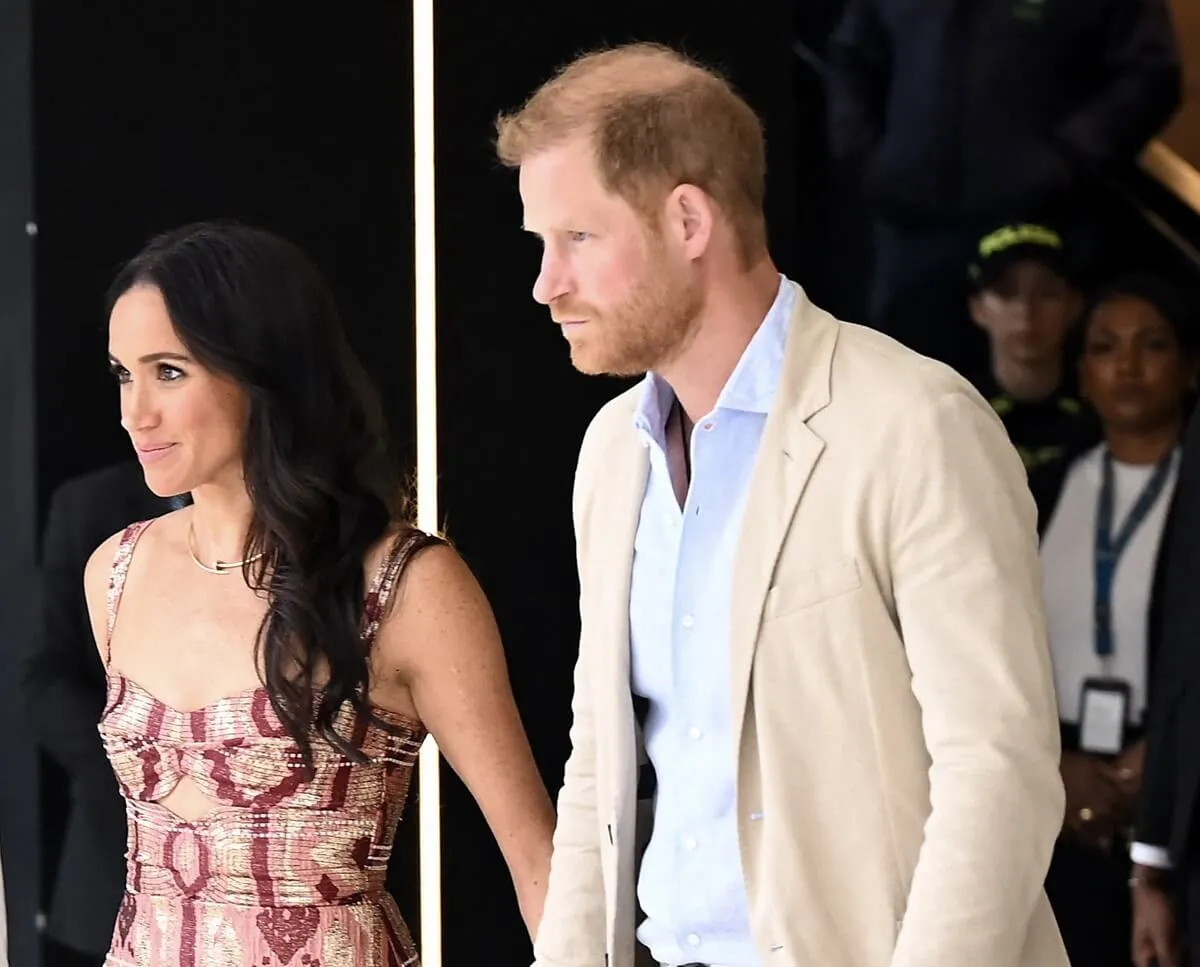 Meghan Markle and Prince Harry a show during a visit to the National Centre for the Arts in Bogota, Colombia