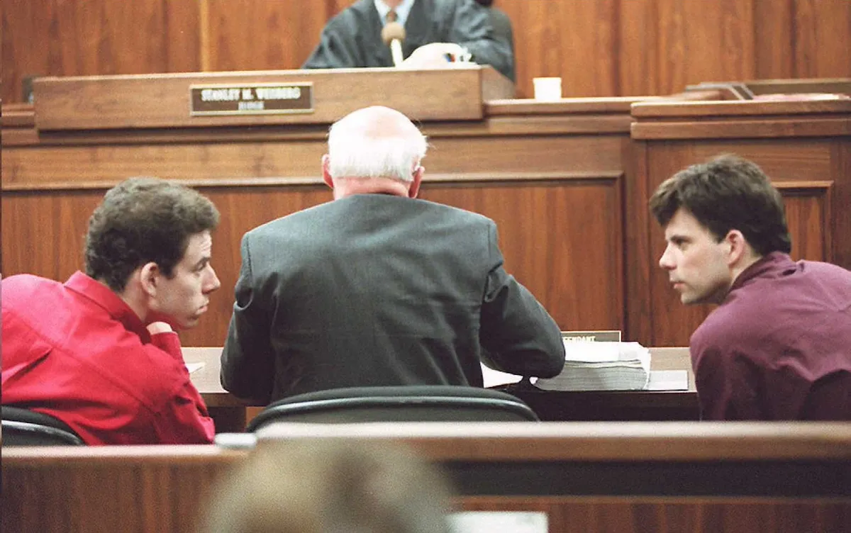 Lyle and Erik Menendez talk to each other behind their lawyer's back in court