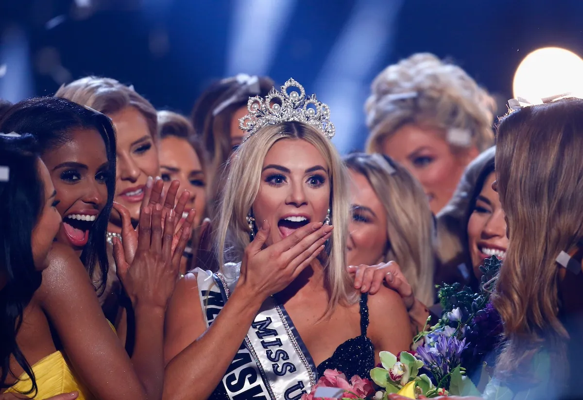 Sarah Rose Summers reacts as she's crowned Miss USA 2018