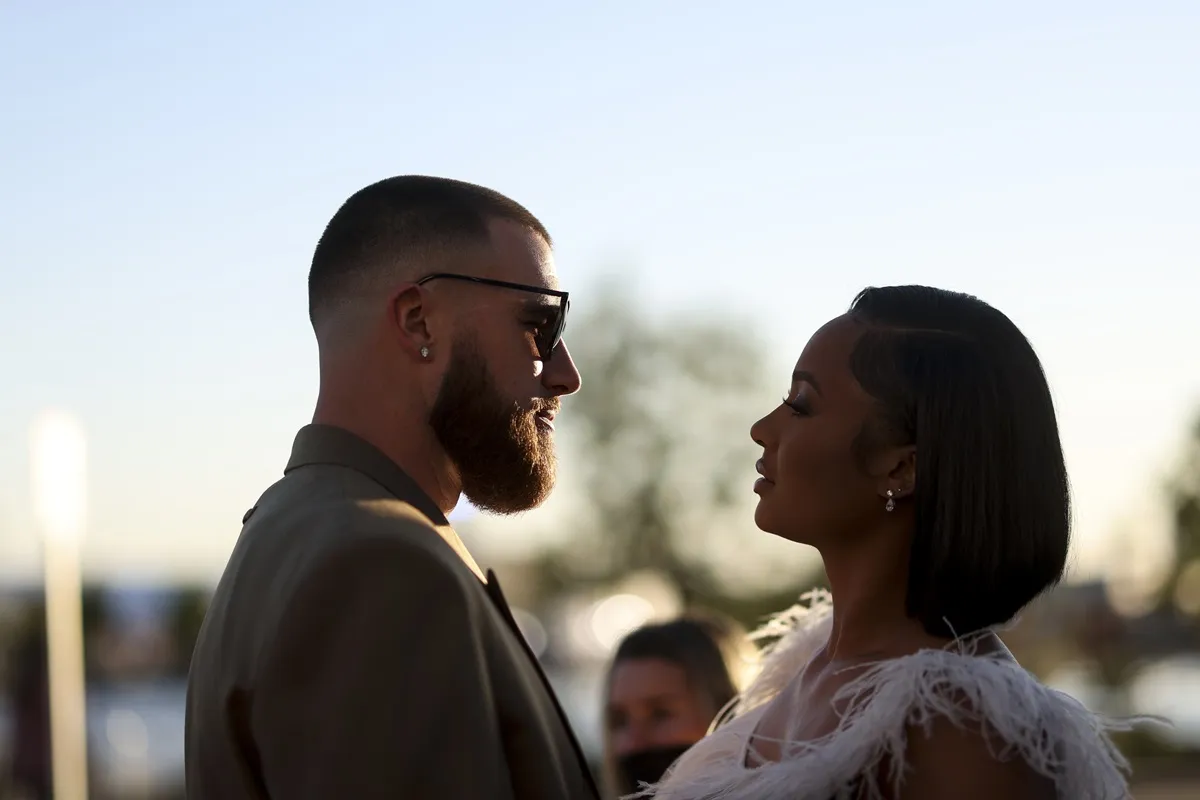 Travis Kelce and Kayla Nicole prior to walking the red carpet at NFL Honors