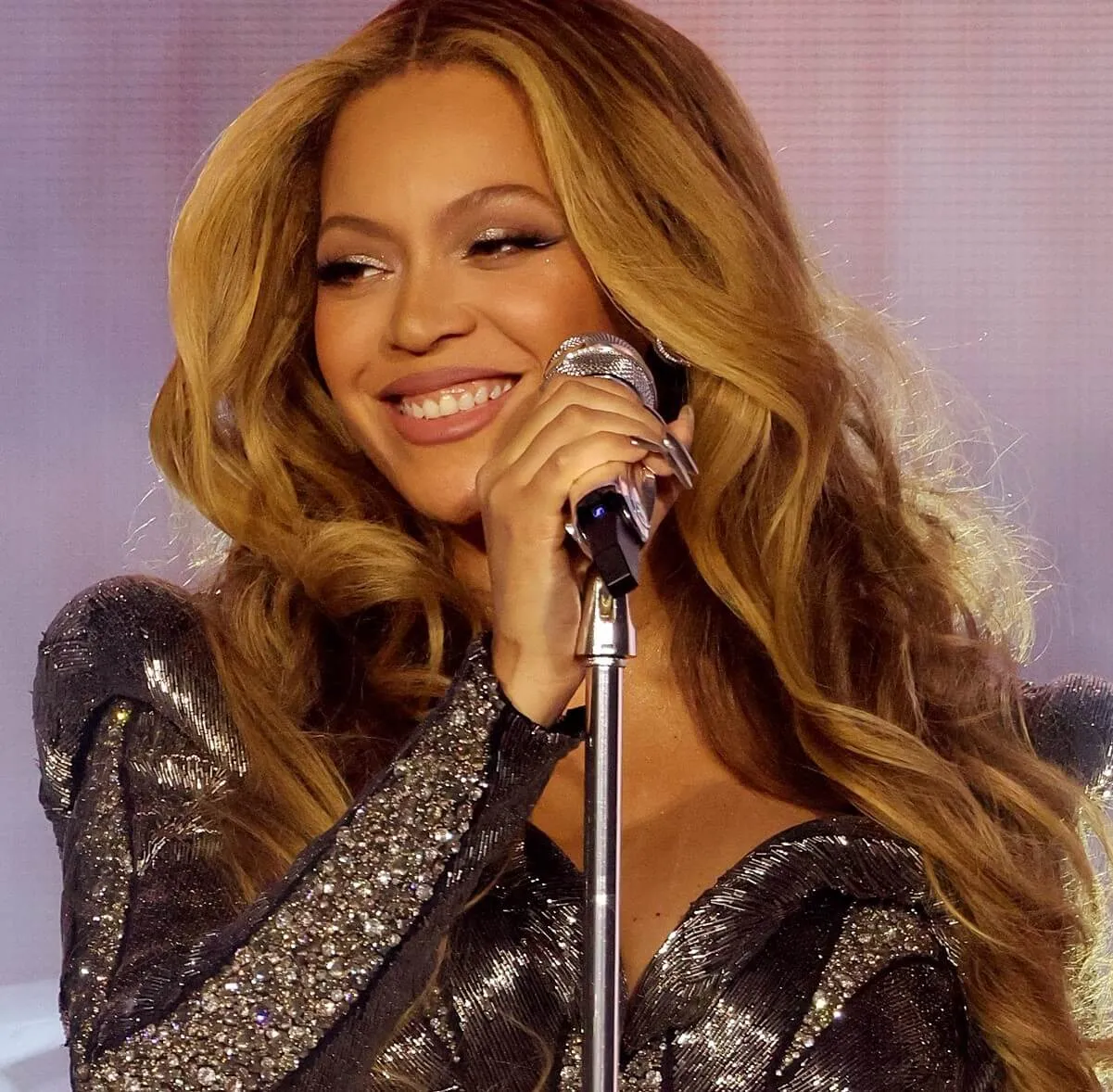 Beyoncé smiling