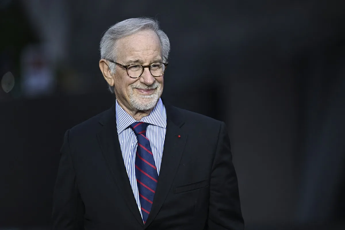 Steven Spielberg arrives in a suit at the red carpet as he arrives for 'The Prelude to the Olympics' at The Fondation Louis Vuitton in Paris.