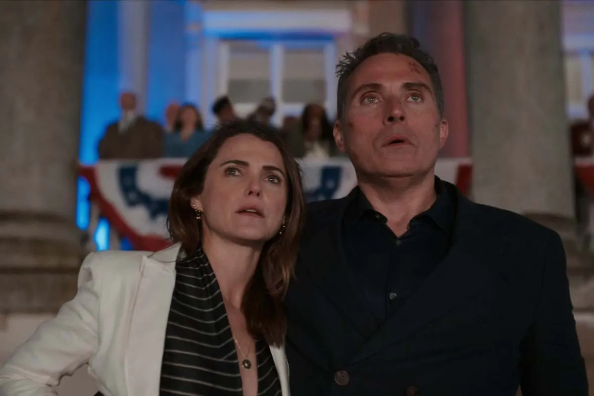 Keri Russell and Rufus Sewell in 'The Diplomat' Season 2, which is shorter than 'The Diplomat' Season 1.