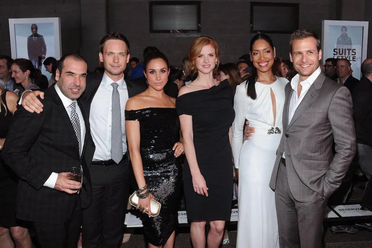 Meghan Markle, who offered to 'help' with the 'Suits' watch podcast, with her fellow 'Suits' cast members