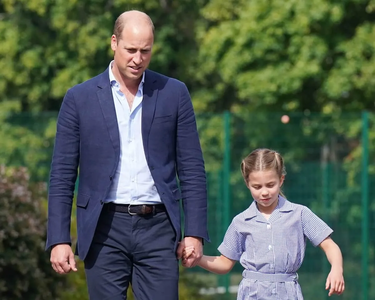 Prince William arriving with his daughter, Princess Charlotte, at her Lambrook School in Bracknell, England