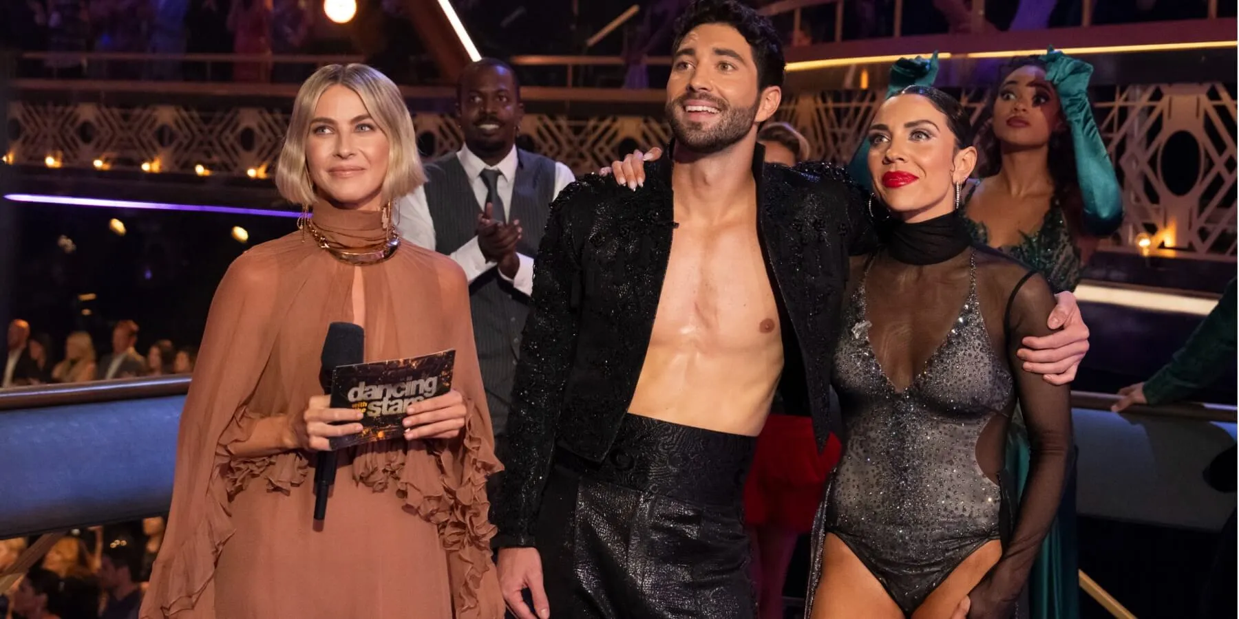 'Dancing with the Stars' host Julianne Hough and competitors Joey Graziadei and Jenna Johnson.