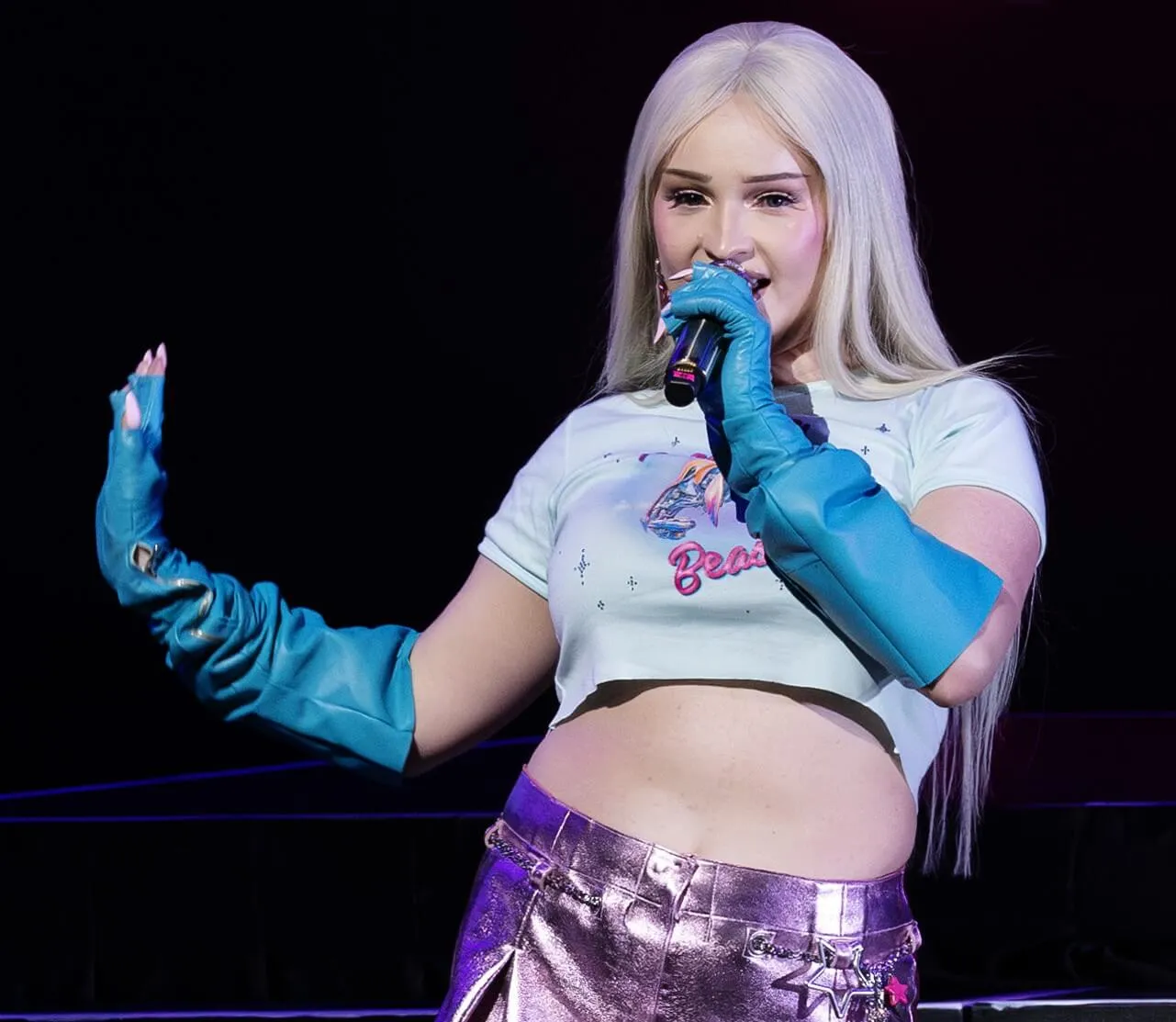 Kim Petras wearing gloves