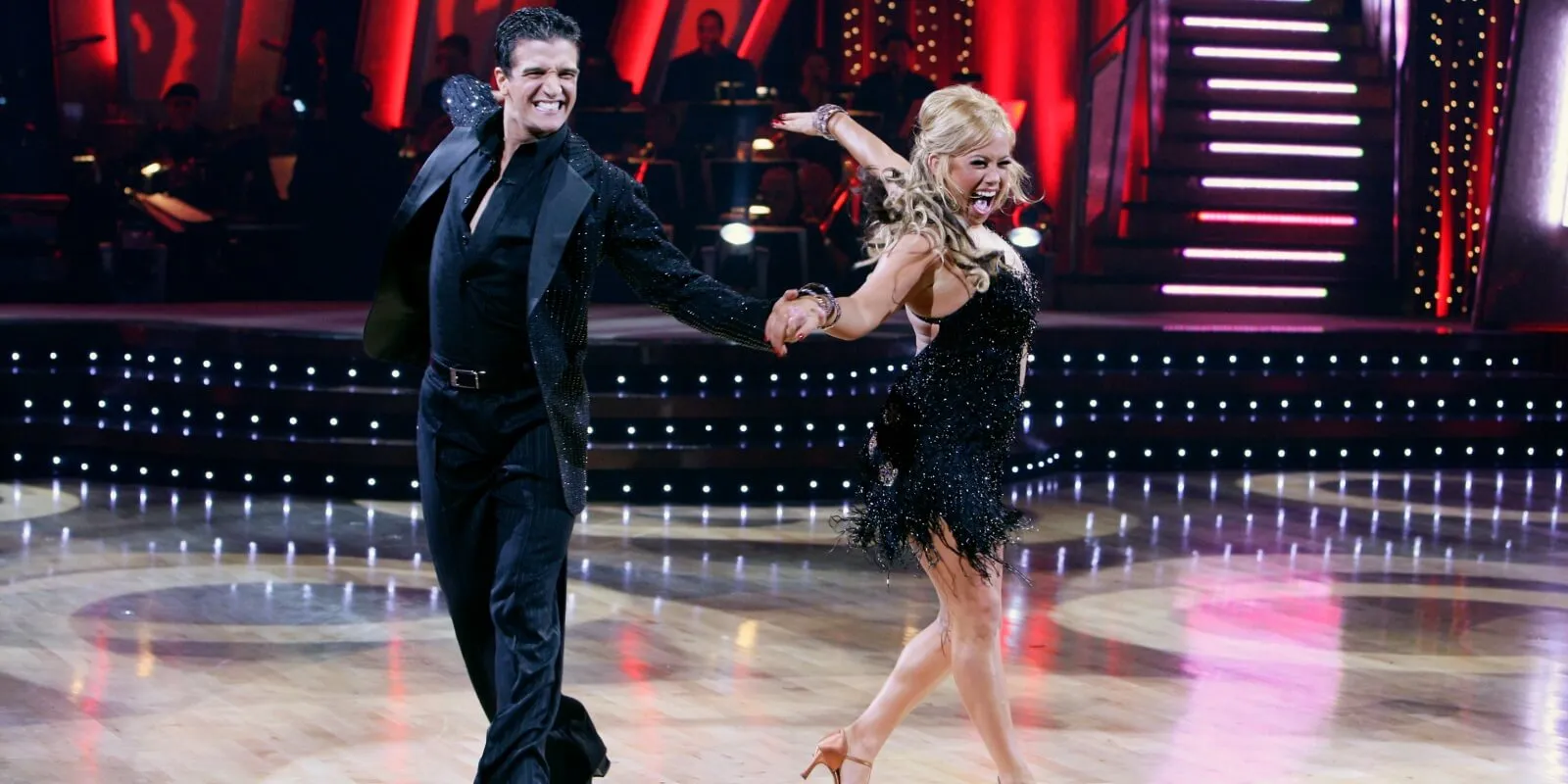 Mark Ballas and Sabrina Bryan perform on 'DWTS'