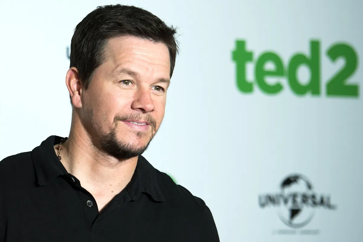 Mark Wahlberg posing at 'Ted 2' photocall.