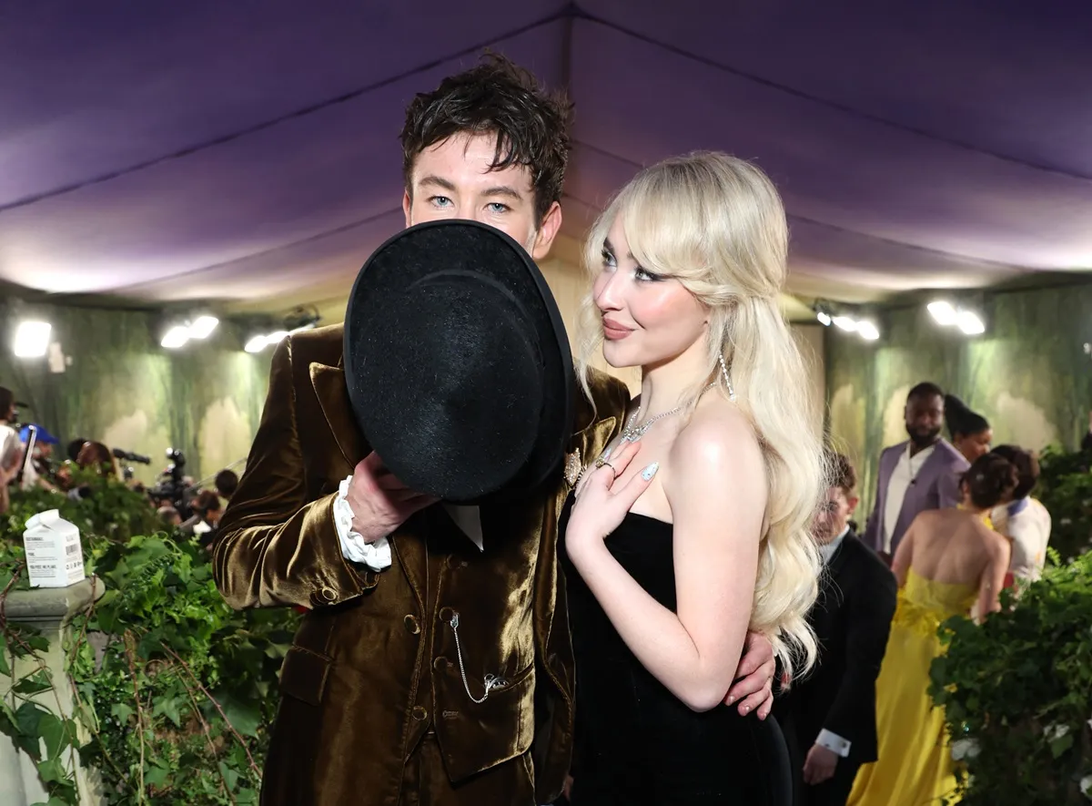 Barry Keoghan and Sabrina Carpenter attend The 2024 Met Gala Celebrating "Sleeping Beauties: Reawakening Fashion" at The Metropolitan Museum of Art on May 06, 2024 in New York City.