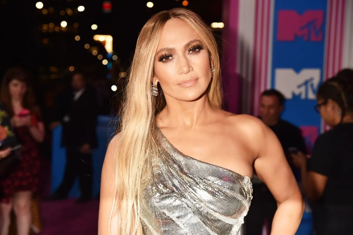 Jennifer Lopez posing in a dress at the Video Music Awards.