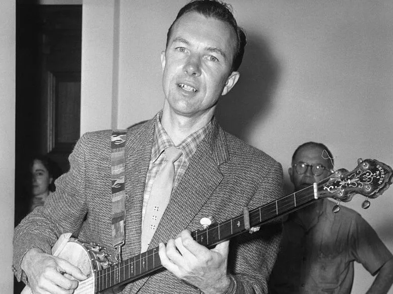 Pete Seeger in black-and-white