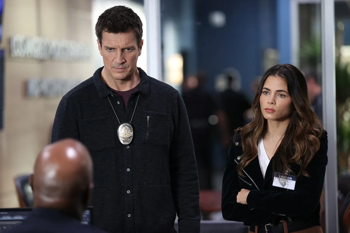 Jenna Dewan and Nathan Fillion in an episode of 'The Rookie'.