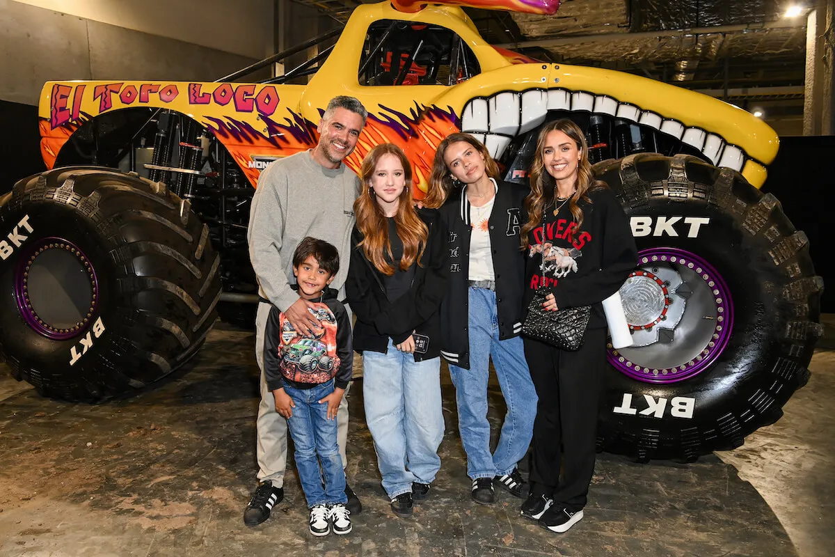 Jessica Alba, Cash Warren, and their three children