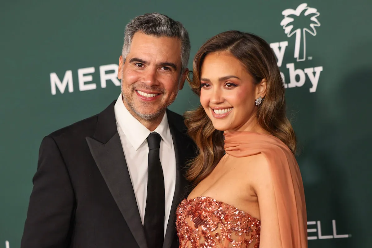 Jessica Alba, who was 'going through the motions' before split announcement, with her estranged husband Cash Warren