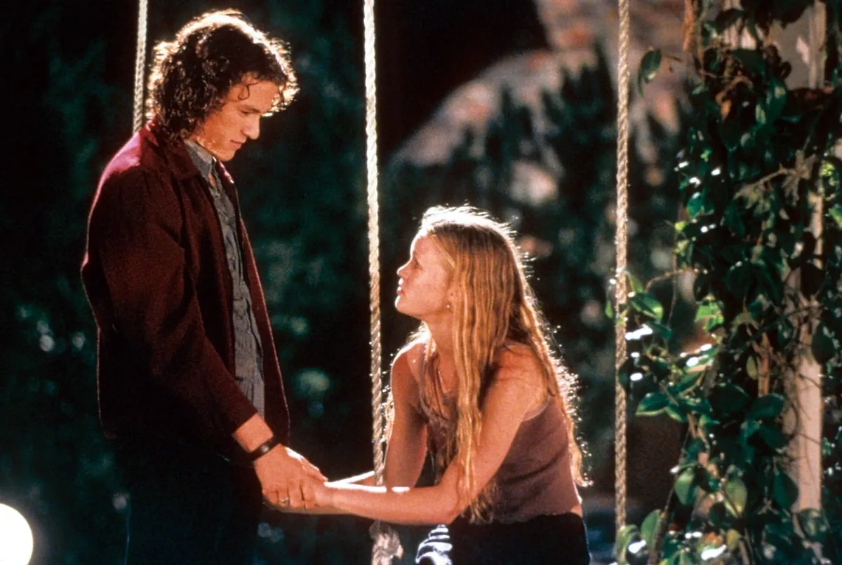 Actors Heath Ledger and Julia Stiles film a scene for '10 Things I Hate About You' in 1999