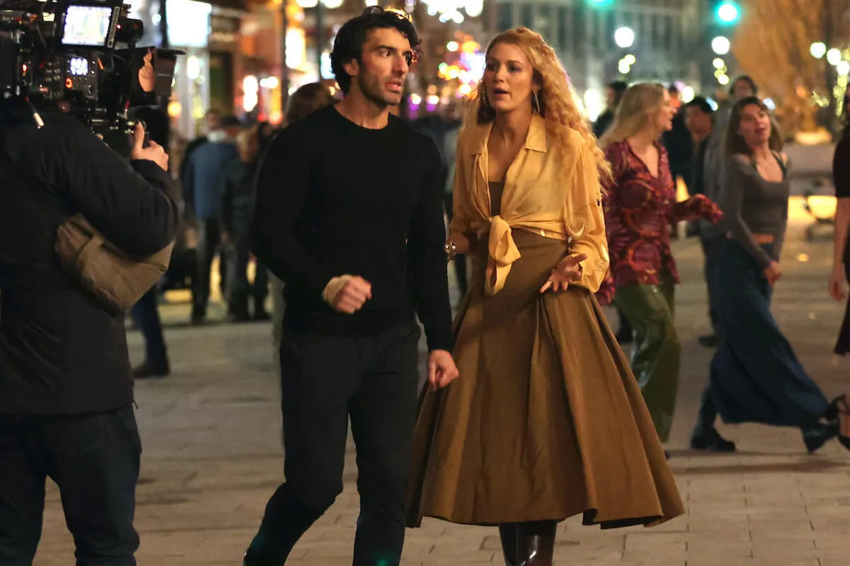 Justin Baldoni and Blake Lively filming a scene from 'It Ends With Us'