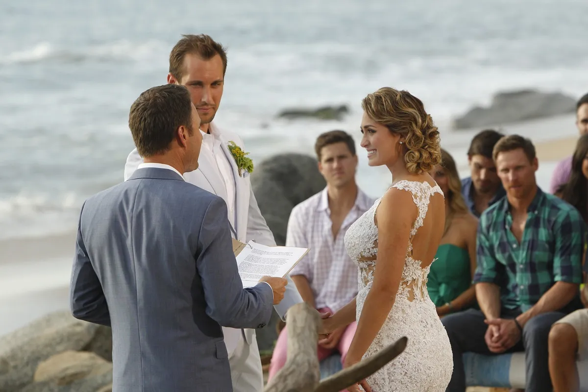 Marcus Grodd and Lacy Faddoul exchange vows in 'Bachelor in Paradise' Season 2