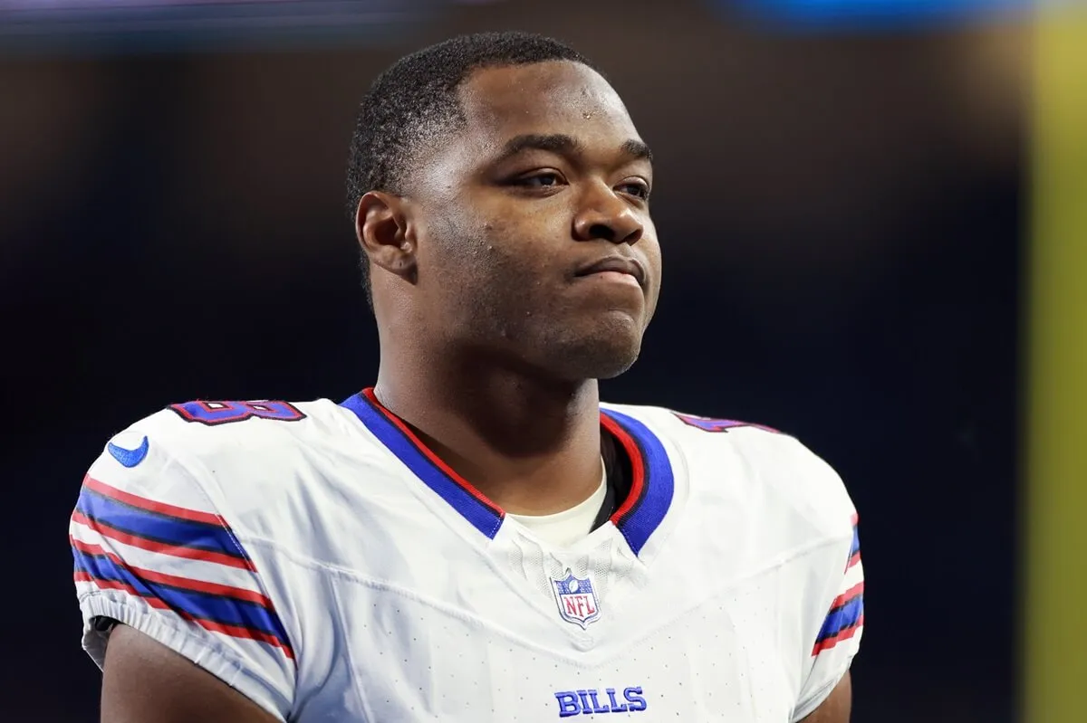 Wide receiver Amari Cooper walks off of the field at halftime of a game between the Detroit Lions and the Buffalo Bills