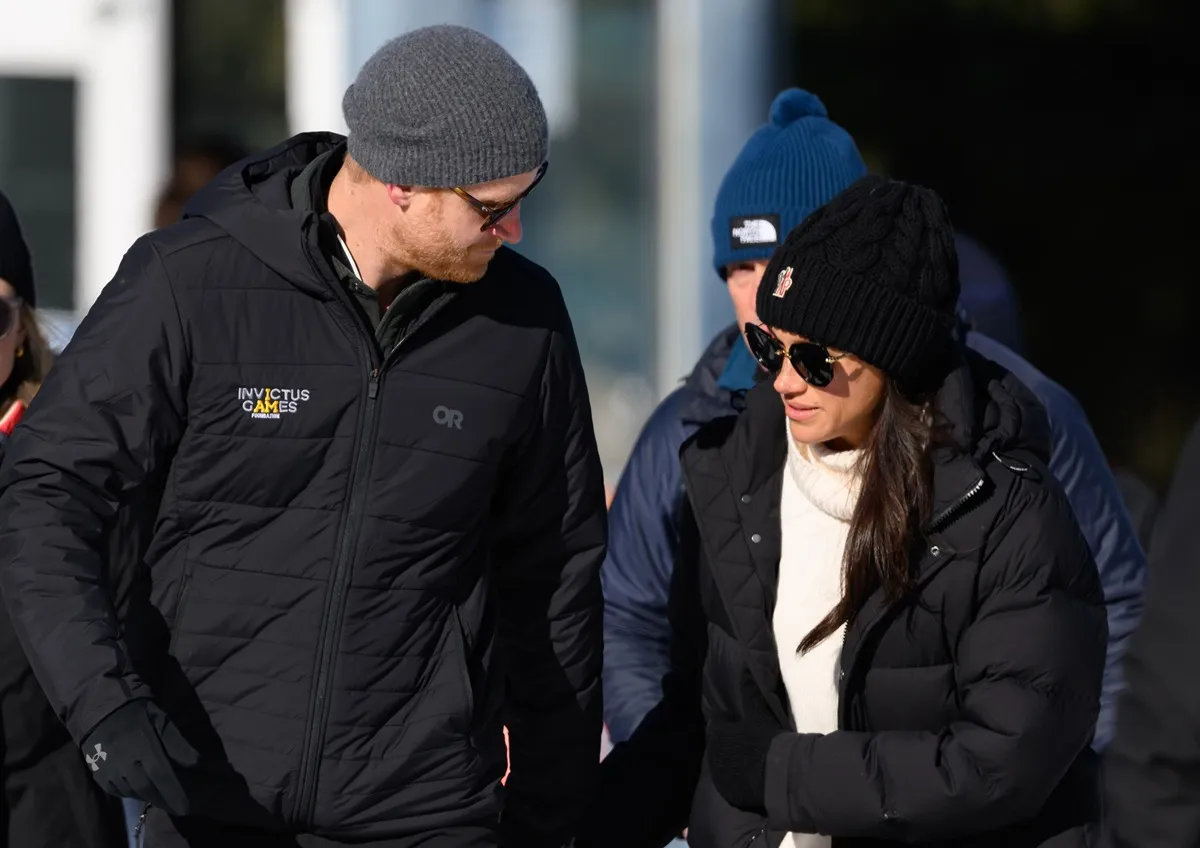 Lip Reader Reveals Prince Harry's 5-Word Demand for Meghan Before Packing on PDA at Invictus Event