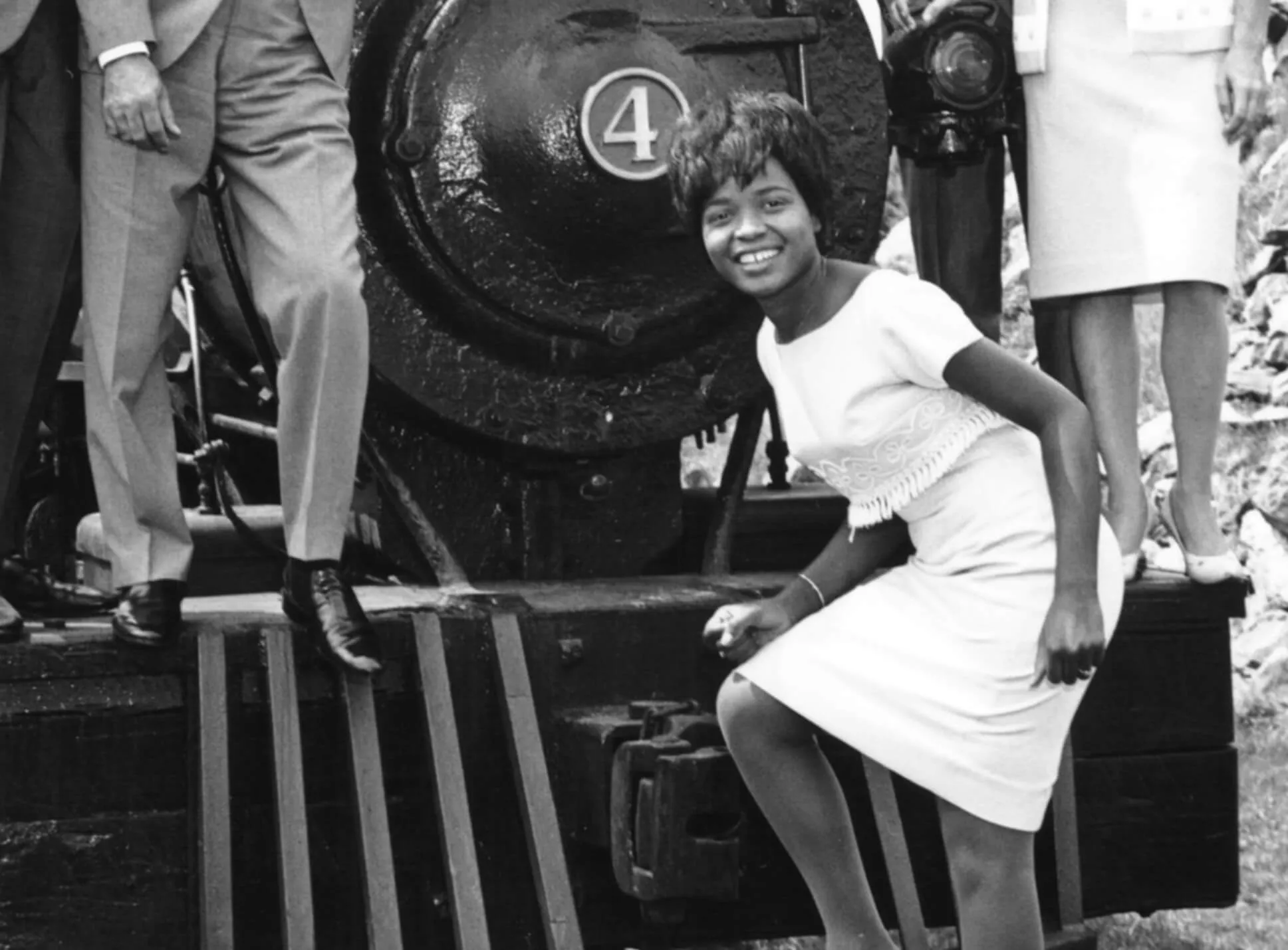 "The Loco-motion" singer Little Eva with a locomotion